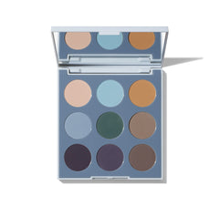 9C Matte Essentials Artistry Palette - palette open
